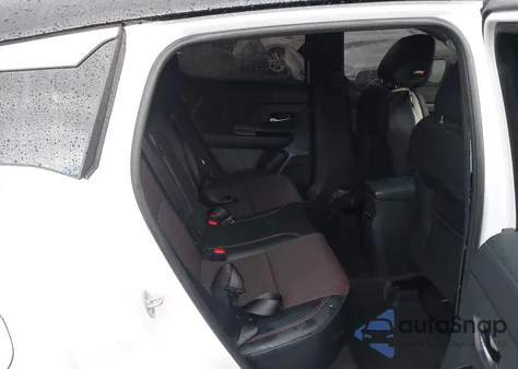 2025 Nissan Kicks Sr Intelligent Awd z USA, uszkodzony, nr VIN 3N8AP6DD7SL405878